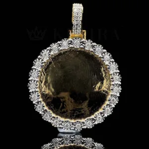Moissanite Royal Photo Circle Pendant - 31mm Yellow Silver, 1 Carat