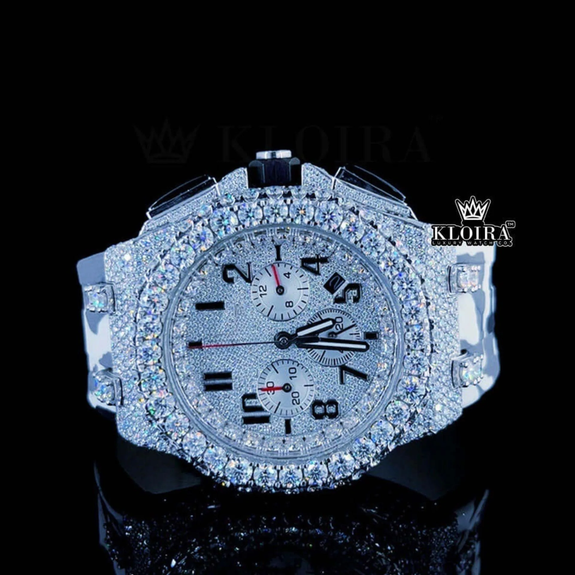 AP Royal Oak Camo Rubber Strap Iced Out Moissanite Watch showcasing elegance and luxury.
