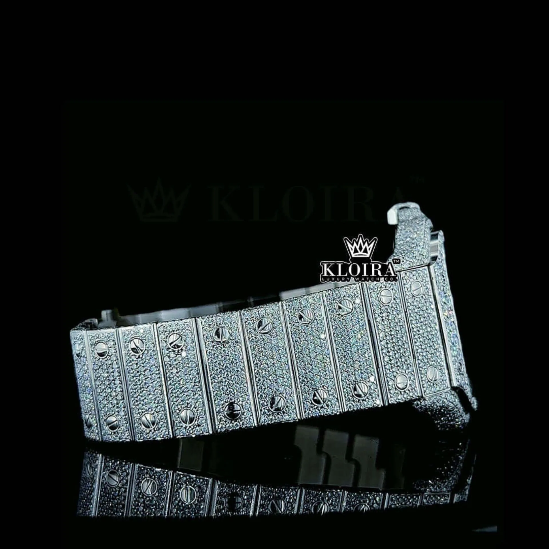 Mens Cartior Moissanite Watch Close Up Bracelet View