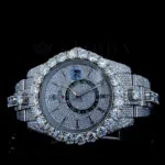 Roles Day-Date 40mm Silver Moissanite Swiss Made Watch with circular date scale