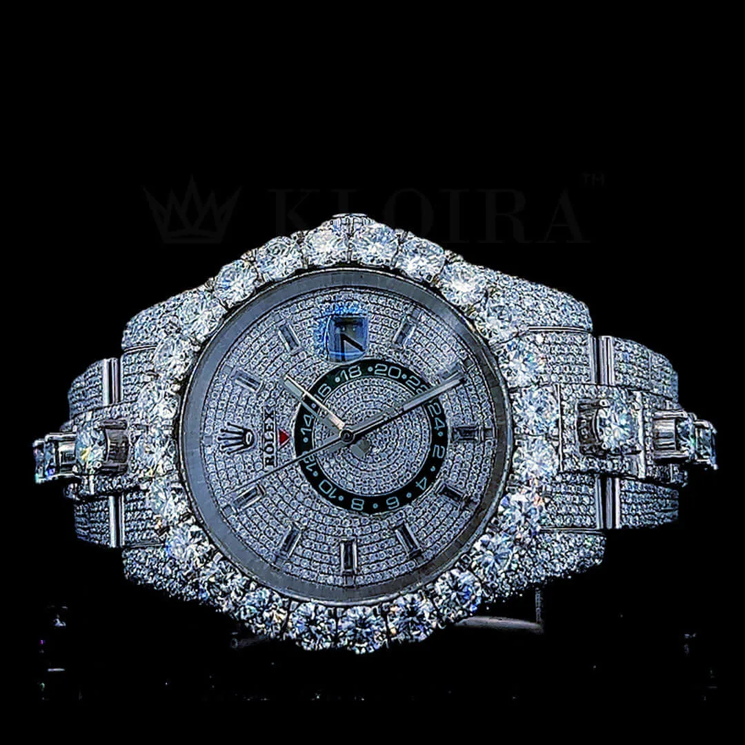 Roles Day-Date 40mm Silver Moissanite Swiss Made Watch with circular date scale