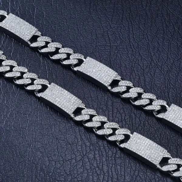 12mm Round Moissanite Cuban Link Chain Frozelle in 14K White Gold Closeup Middle View