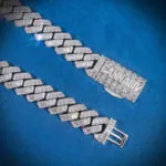 18mm Emerald Moissanite Cuban Link Chain GoldenTide in 14K White Gold Closeup Clasp View