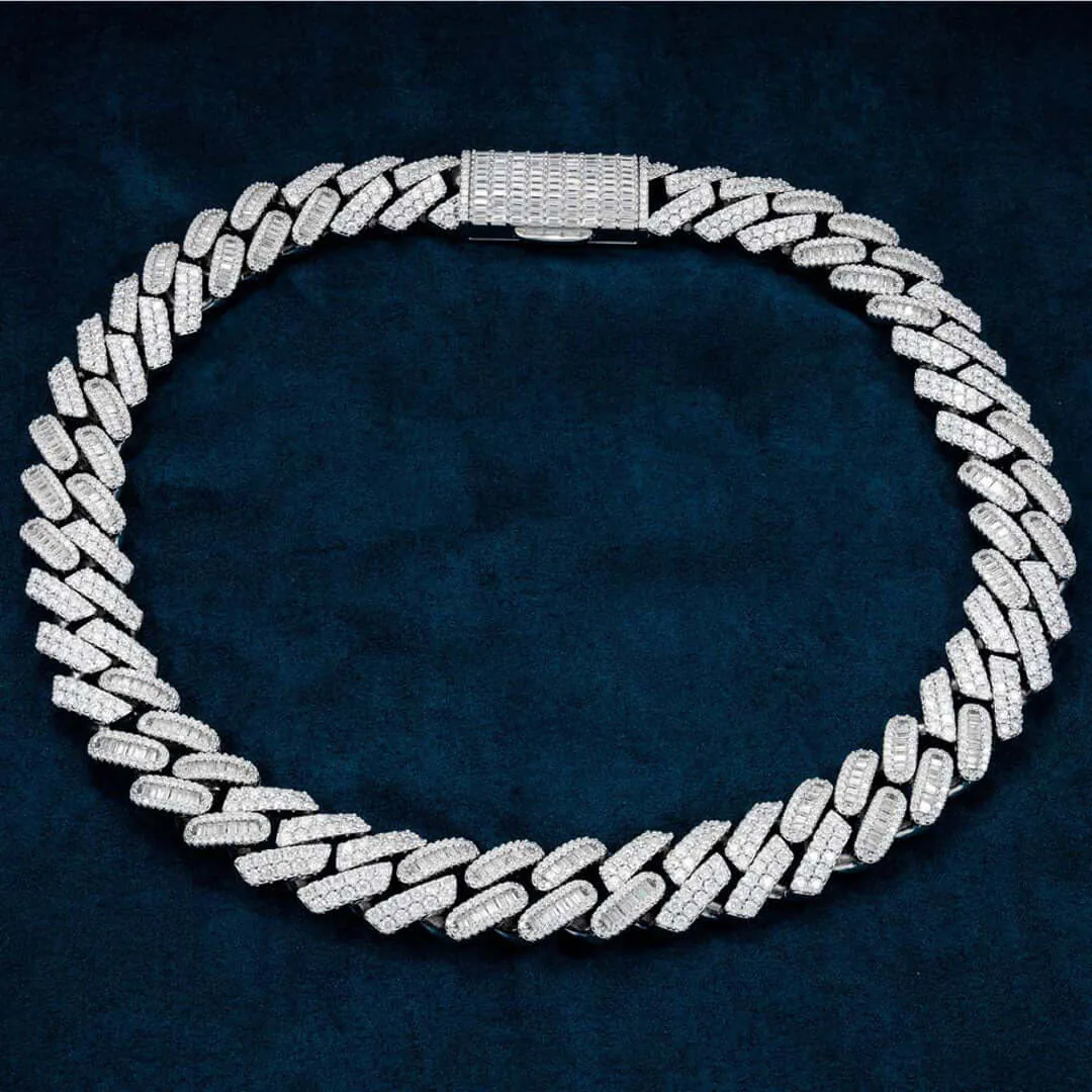 Moissanite Cuban Link Chain Luxe Strand in 14K White Gold, 18mm Round Cut