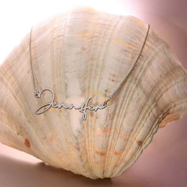 Custom Name Pendant Necklace in 14K Gold