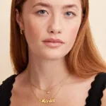 Custom Sophisticated Name Pendant Necklace in 14K Gold