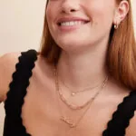 Custom Sophisticated Name Pendant Necklace in 14K Gold